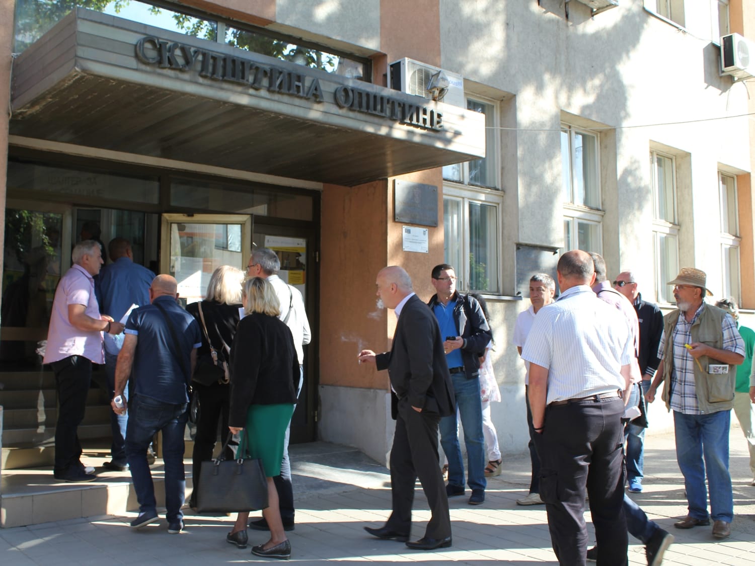 Ulaz u opstinu maj 2018 foto Bojana Antic