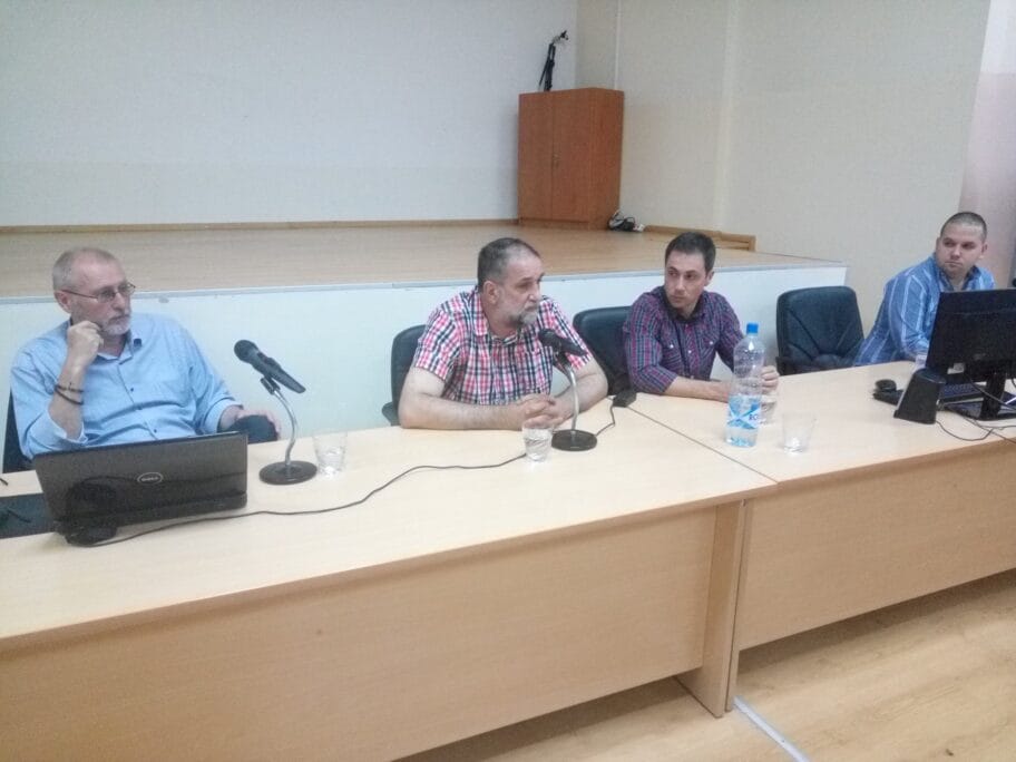 tribina o medijima foto stefan markovic scaled