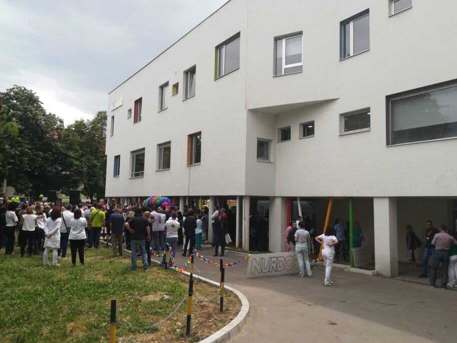 Otvorena nova bolnica u KC Niš za lečenje dece obolele od raka 2 hematoonkolosko odeljenje otvaranje maj2018 foto jv jcm scaled