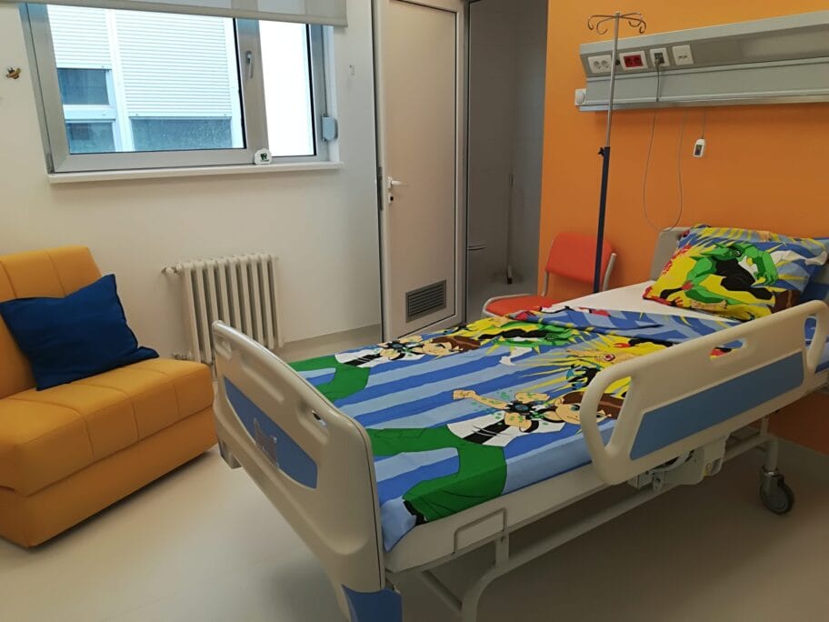 Iz SSP-a kažu da Cvetanović ne želi da osnuje Fond za lečenje dece, a SNS odgovara da već pomažu deci 3 hematoonkolosko odeljenje4 otvaranje maj2018 foto jv jcm scaled