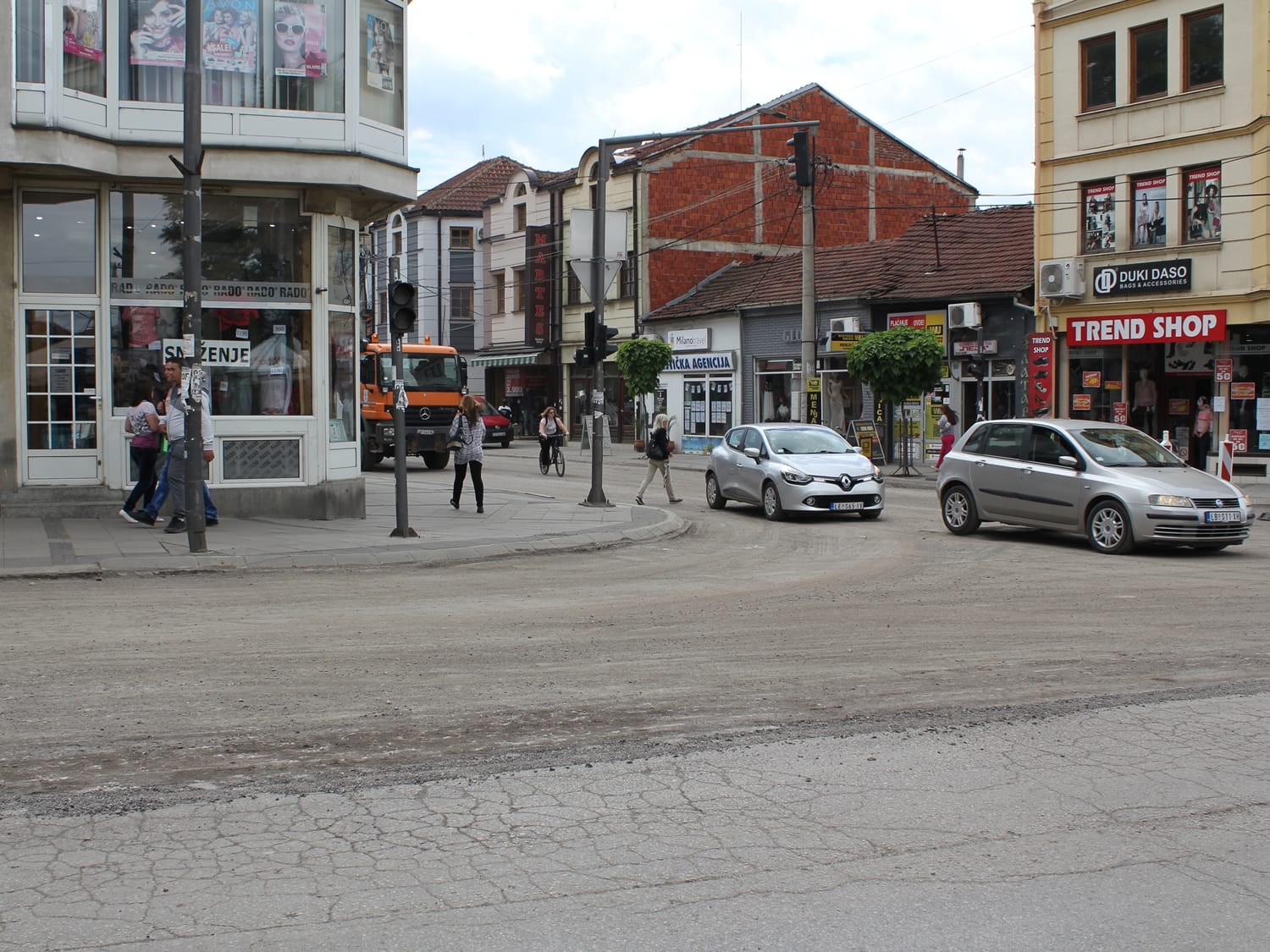 Raskrsnica trzni centar Most Leskovac maj 2018 foto Bojana Antic