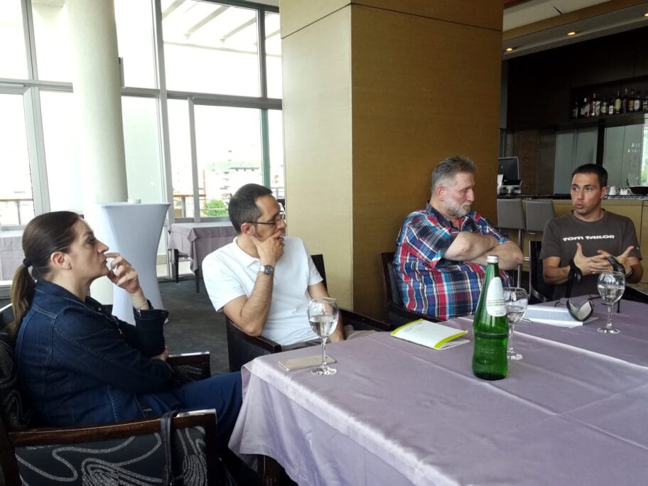 Okrugli sto sta znaci biti gradjanin Evrope foto Juzne vesti Milica Jovanovic scaled