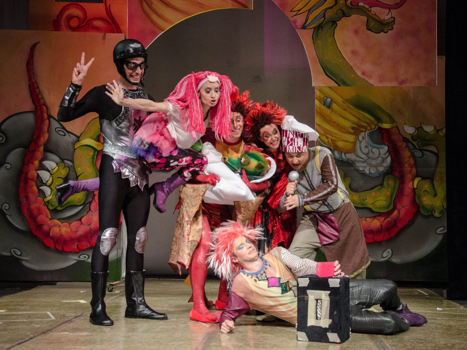 predstava Damojed foto Pozoriste lutaka scaled