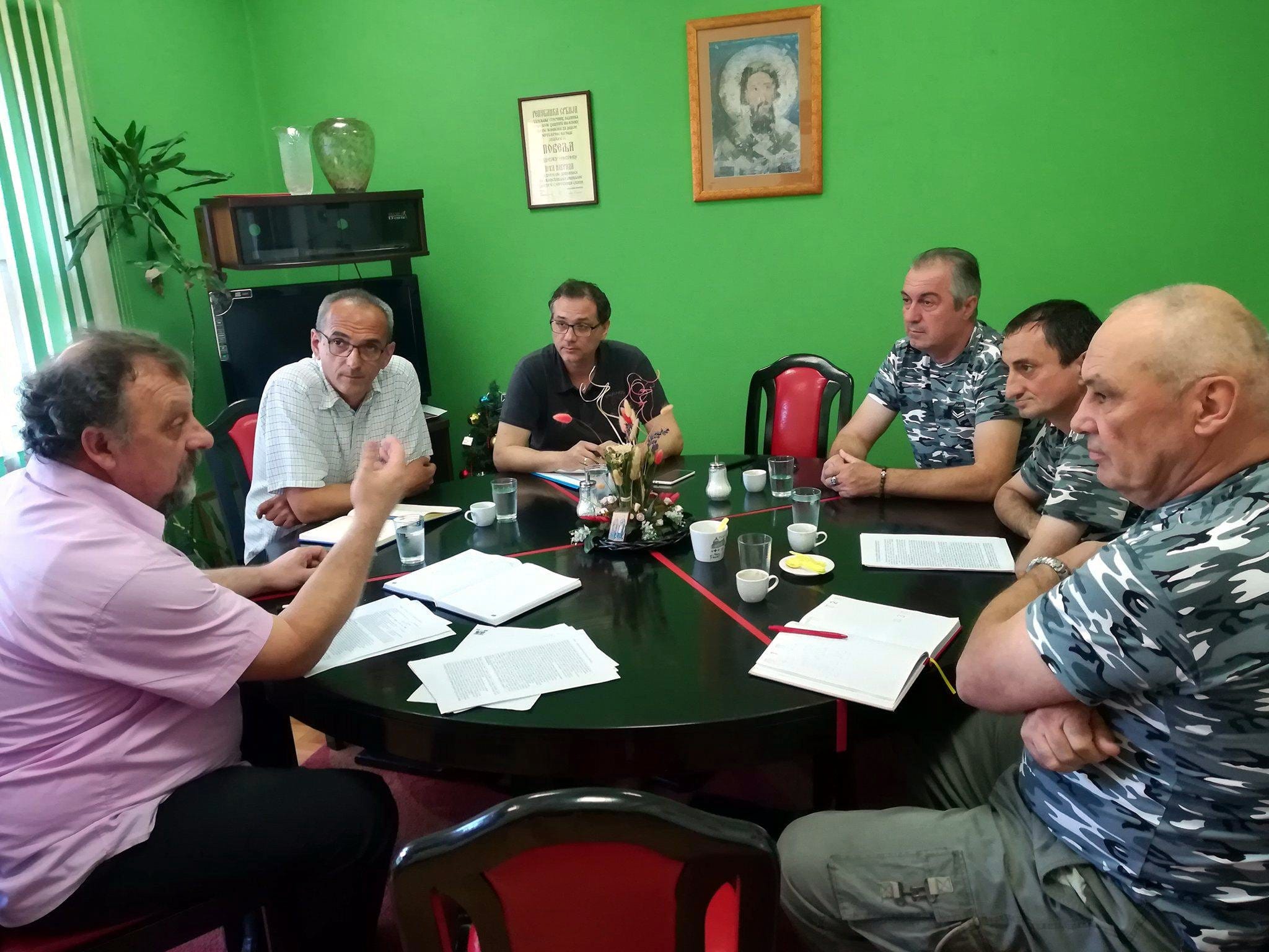 Socijalne karte borci foto JV J A