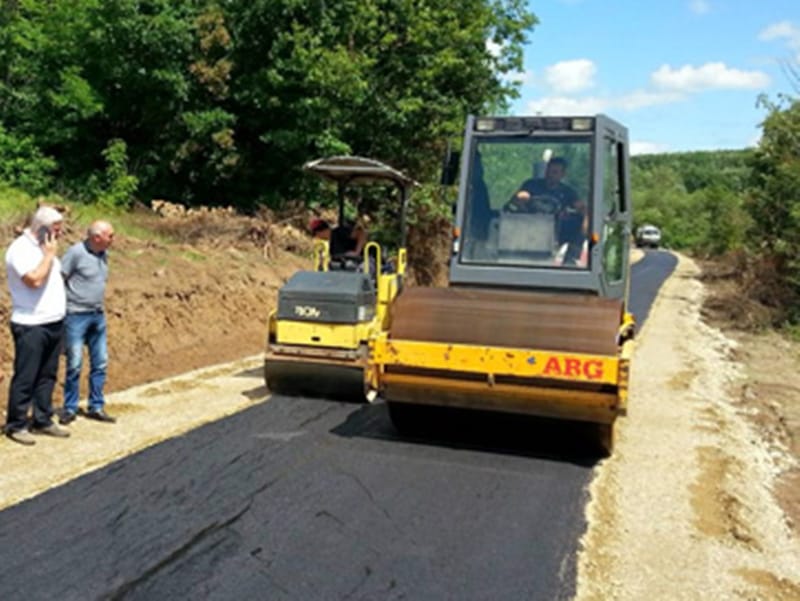 Put Bojnik Granica foto Opstina Bojnik