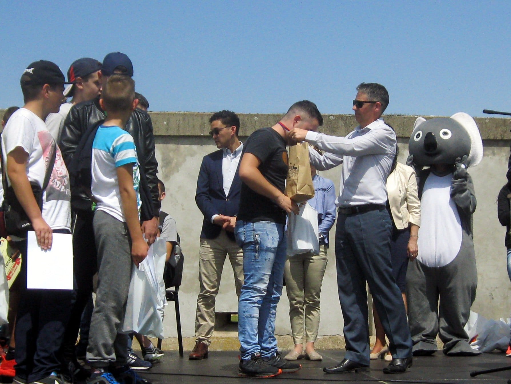 Dodela medalja 7 Bumfest foto Juzne vesti Milica Jovanovic