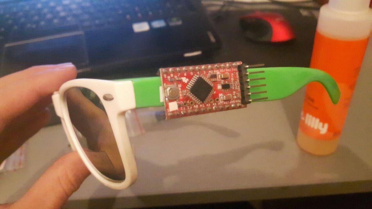 HearO-Glasses4-foto-petar-kotnik