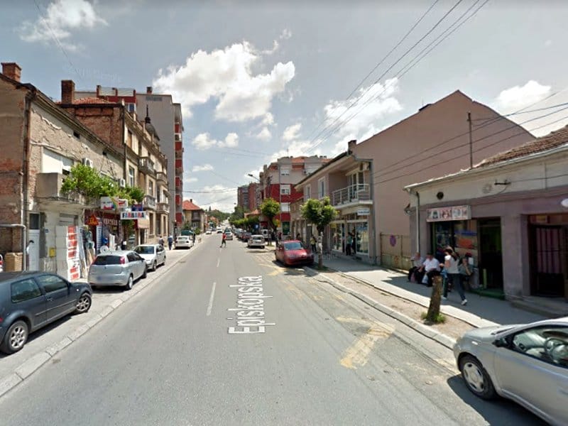Dve linije gradskog prevoza menjaju trasu zbog asfaltiranja Episkopske 14 Episkopska ulica Nis foto google maps printskrin