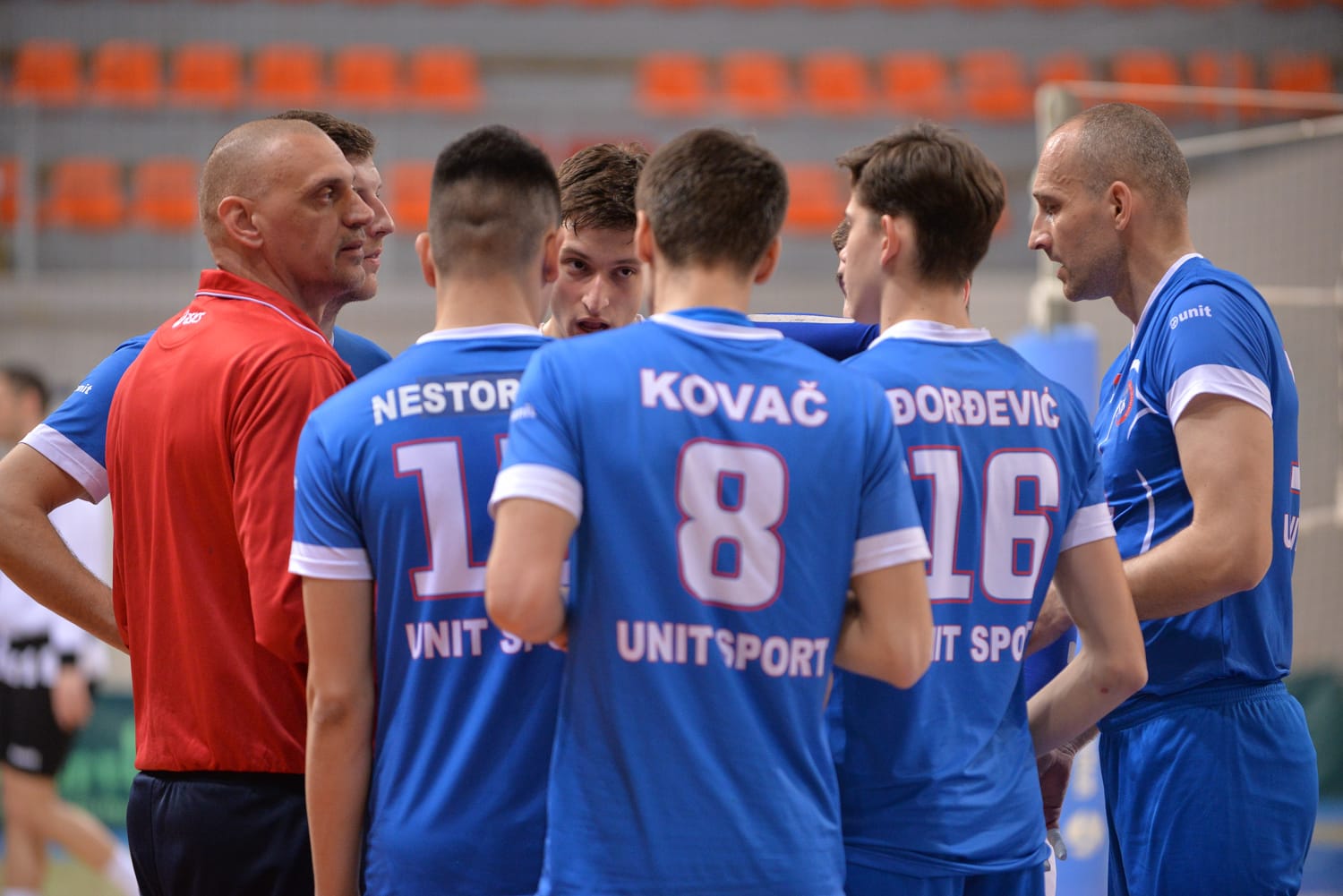 ok-nis-tim-i-trener-foto-jv-vanja-keser