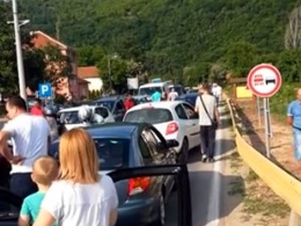 Nišlije trećeg dana protesta blokirale magistralu 1 printskrin