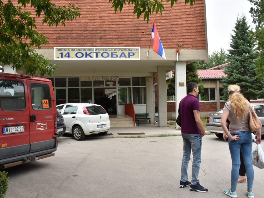 skola 14 oktobar foto gradskisajt