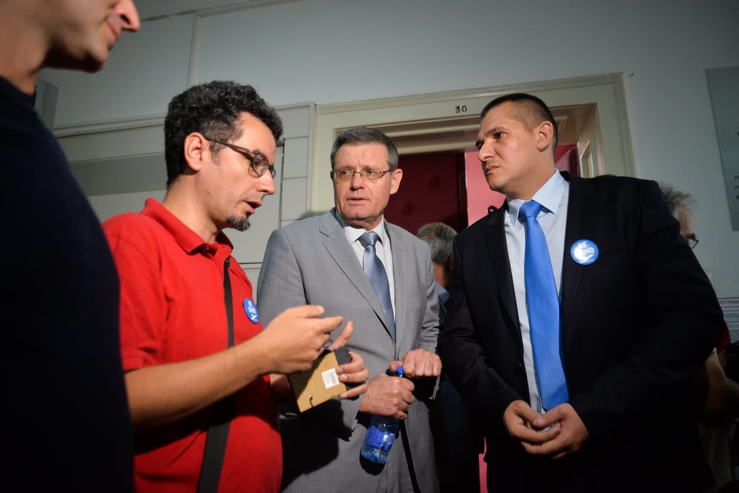 Vrata sale skupštine