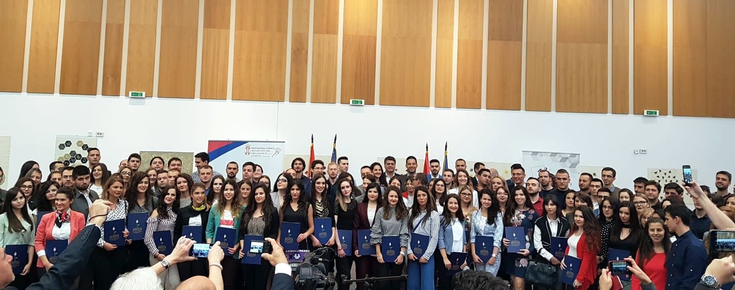 Studenti stipendisti foto Ministarstvo omladine i sporta