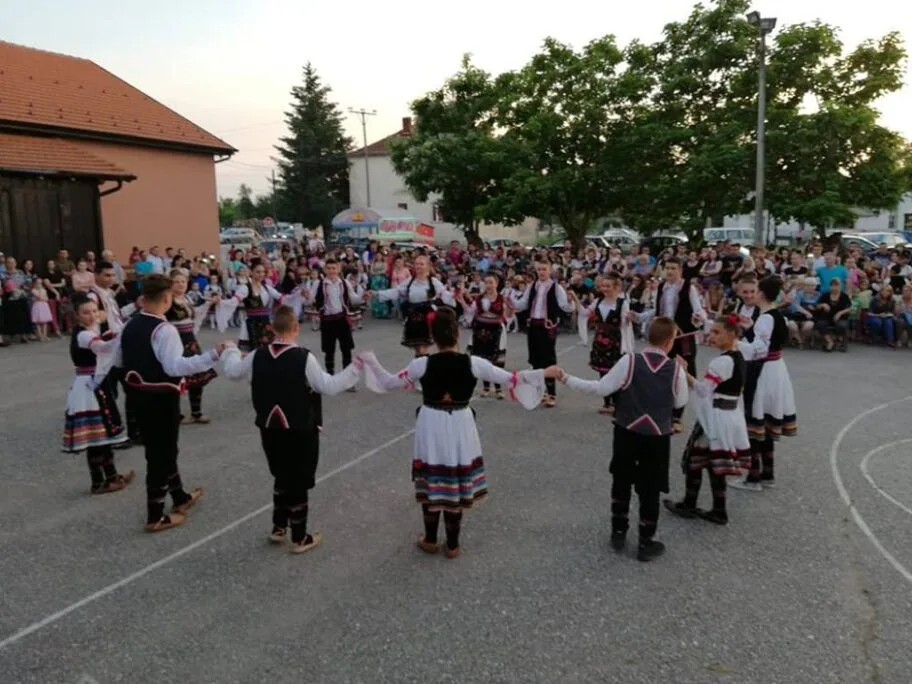 Brestovac folklor jun 2018 foto Dom kulture Brestovac