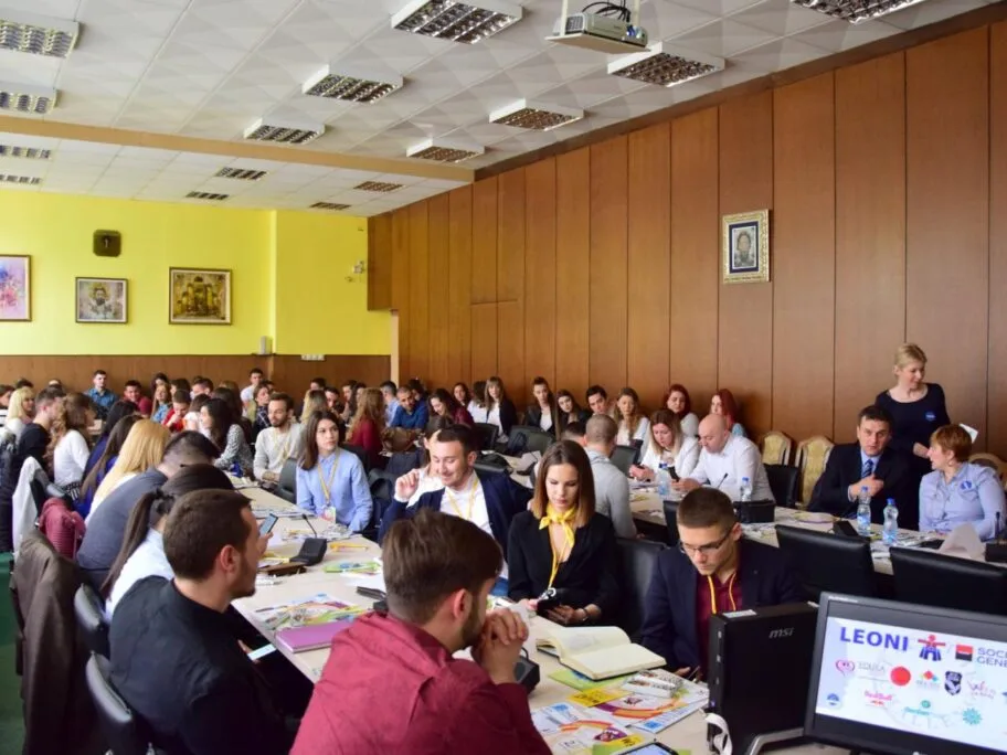 O digitalnom marketingu na školi ekonomije u Nišu 10 Takmicenje studenti Ekonomski foto Dj Cvetkovic