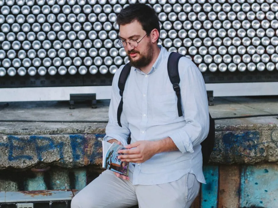 Nova knjiga mladog Leskovčanina namenjena svim uzrastima 16 Stefan Mitic 2 Akiko jul 2018 foto Katarina Milosevic Katoi studio