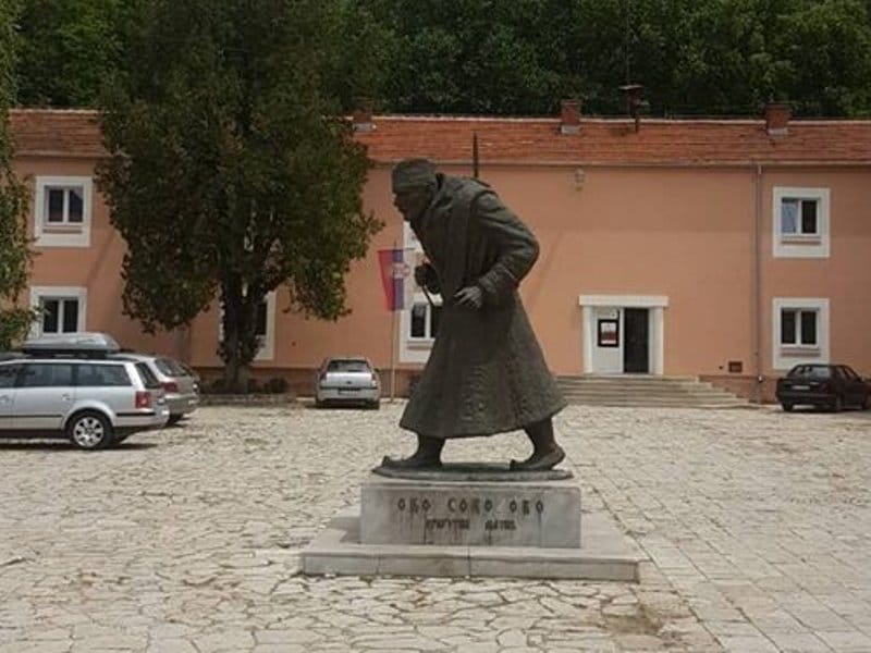 Oko sokolovo Gadzin Han foto S S