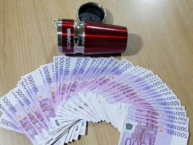 20 000 evra u termosu 19 07 2018 Presevo