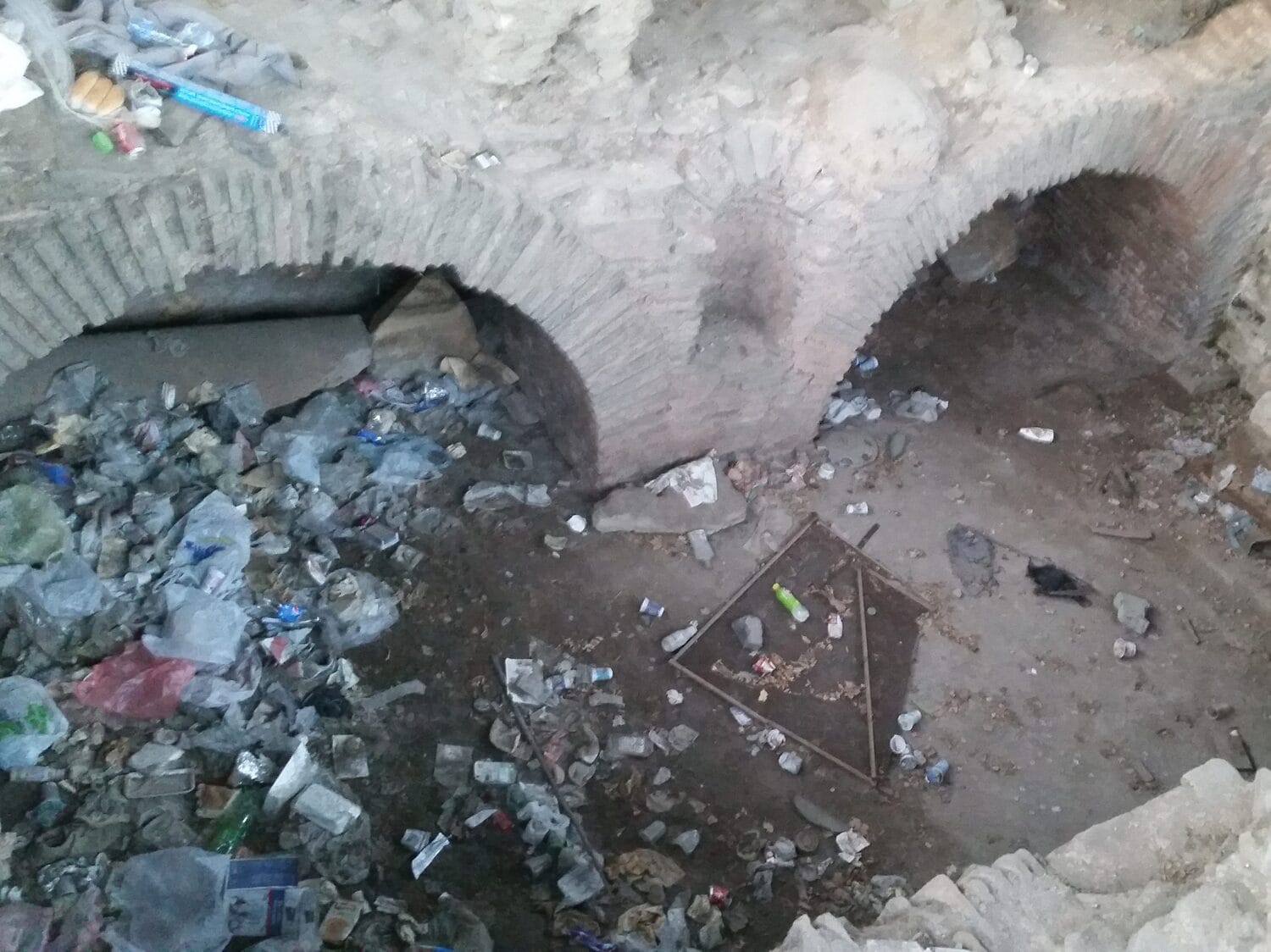 Ranohrišćanska bazilika u Nišu umesto znamenitosti predstavlja smetlište 1 bazilika djubre foto zv scaled