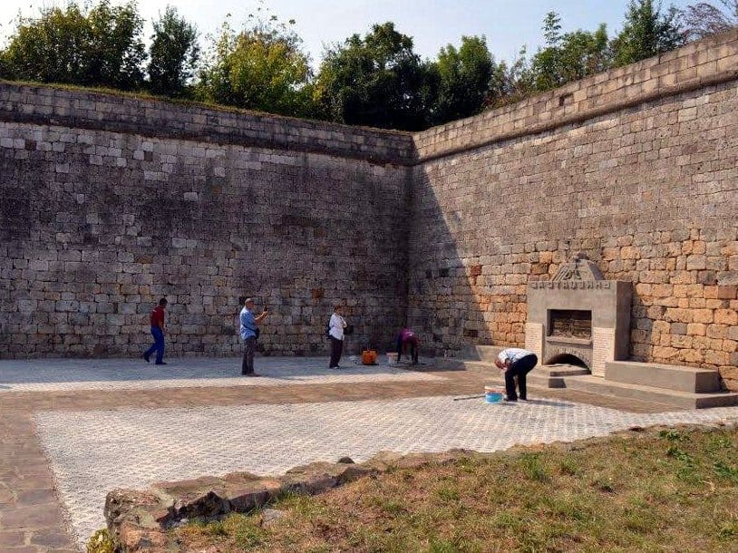 Spomenik u Rovcetu foto Elena Vasic Petrovic