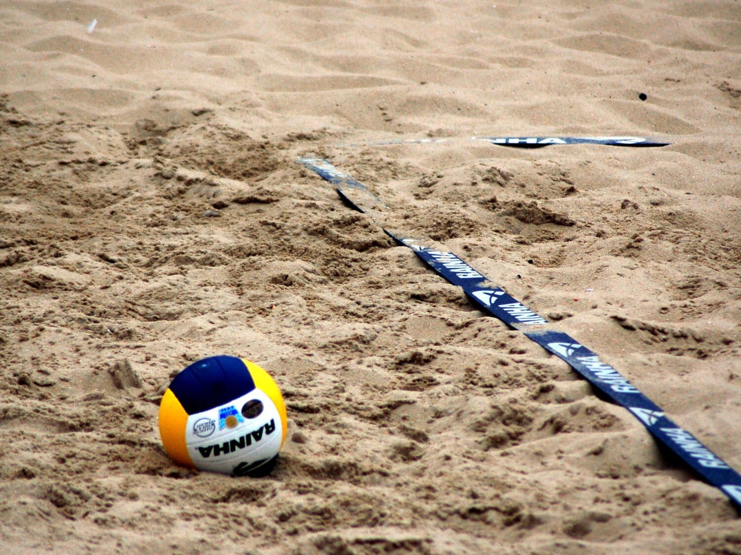 Humanitarni turnir u odbojci na pesku 19. jula u Vranju 1 Odbojka na pesku ilustracija foto flickr herval