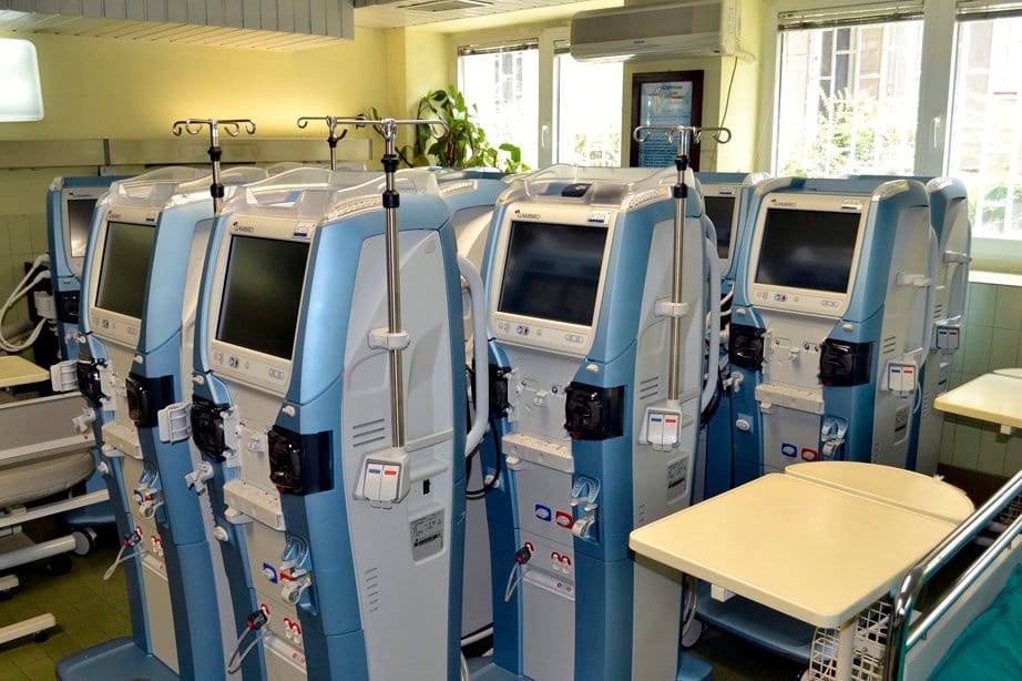 Aparati-za-dijalizu2;-foto:-KC-Nis