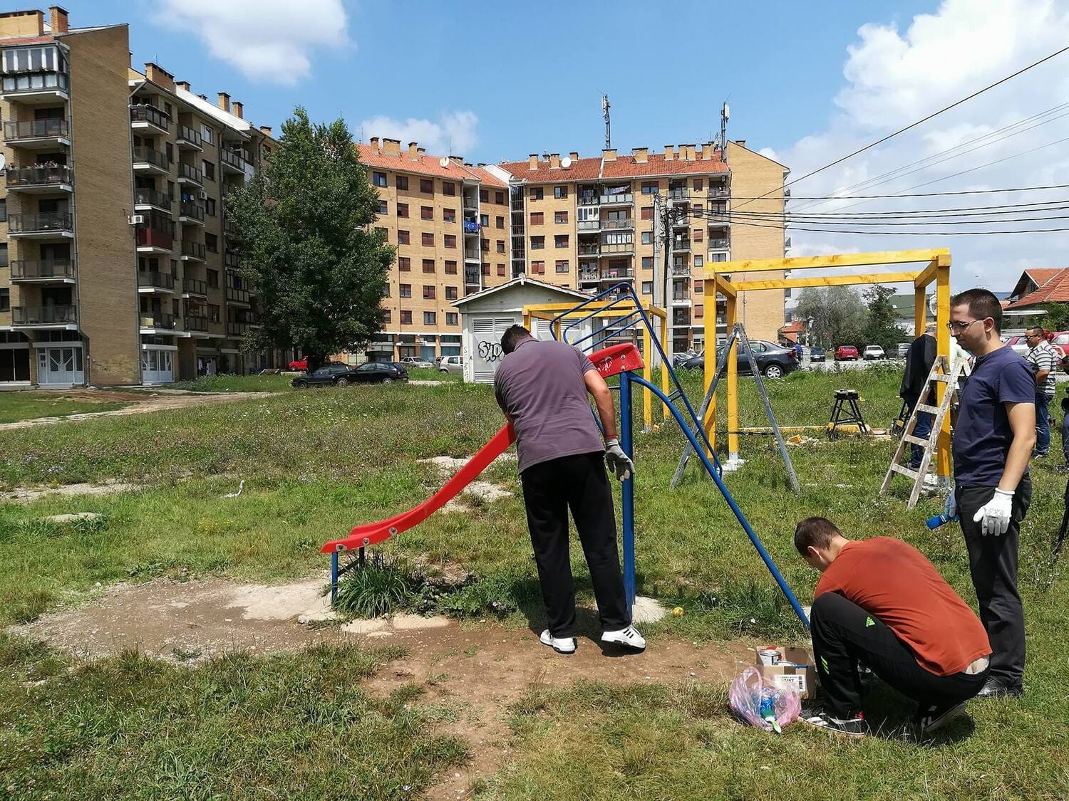 Donja-Vrezina-sredjivanje-parka2;-foto:-JV