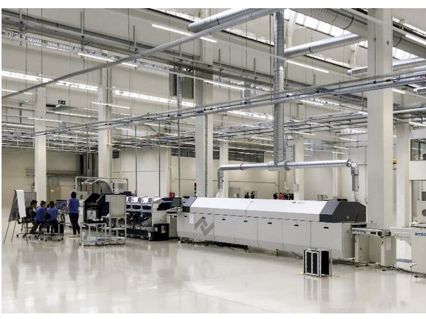 Cumtobel pocela proizvodnja foto printskrin