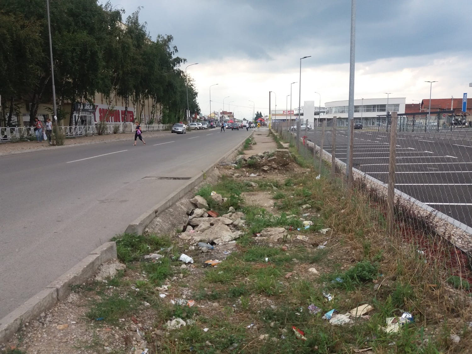 Trotoar Ulica Kralja Petra Prvog 2 jul 2018 foto Bojana Antic