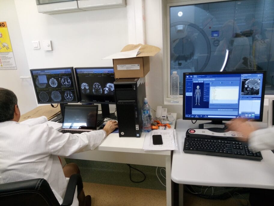 magnetna rezonanca foto stefan markovic scaled