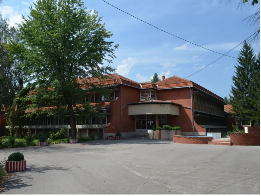 gimnazija bab