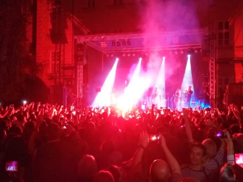 40255942 2059972797347753 6936666259450757120 n Cropped