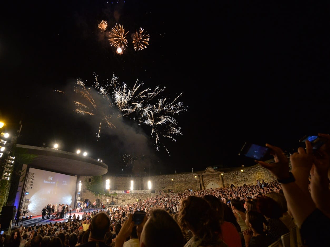 Samo u NKC-u prodaja preostalih kompleta ulaznica za "Filmske susrete" 1 Vatromet 53 Filmski susreti foto Juzne vesti Vanja Keser