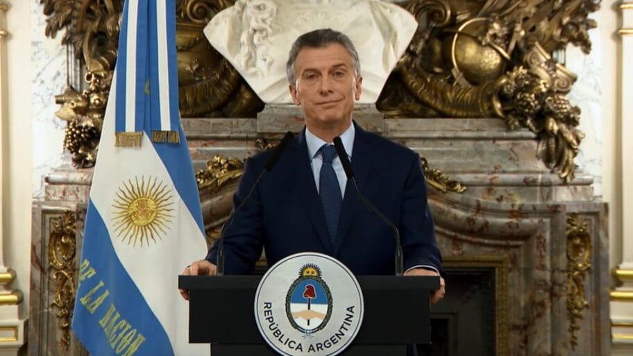 103280416 hi049033814