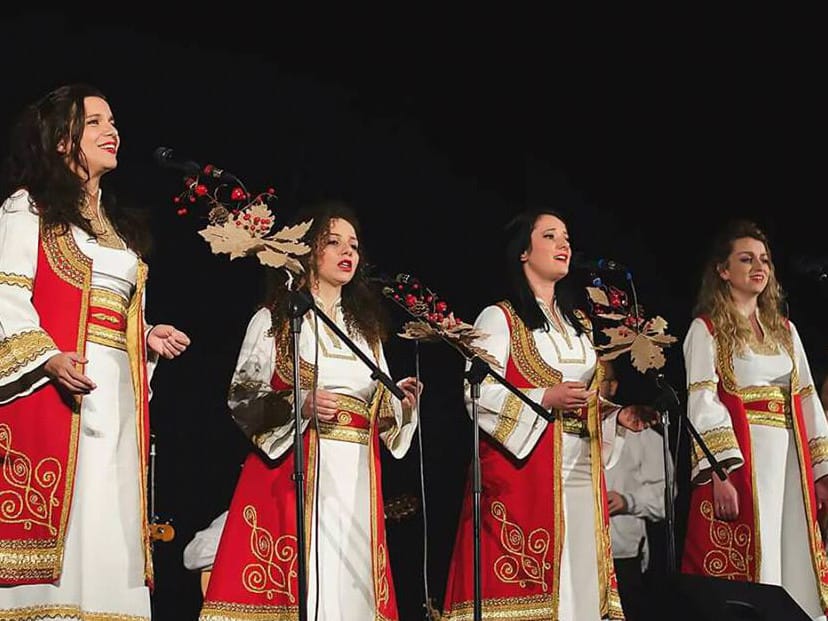 Predstava i koncert na poklon Nišlijama od Republike Srpske 1 etno grupa trag foto fbetnogrupatrag