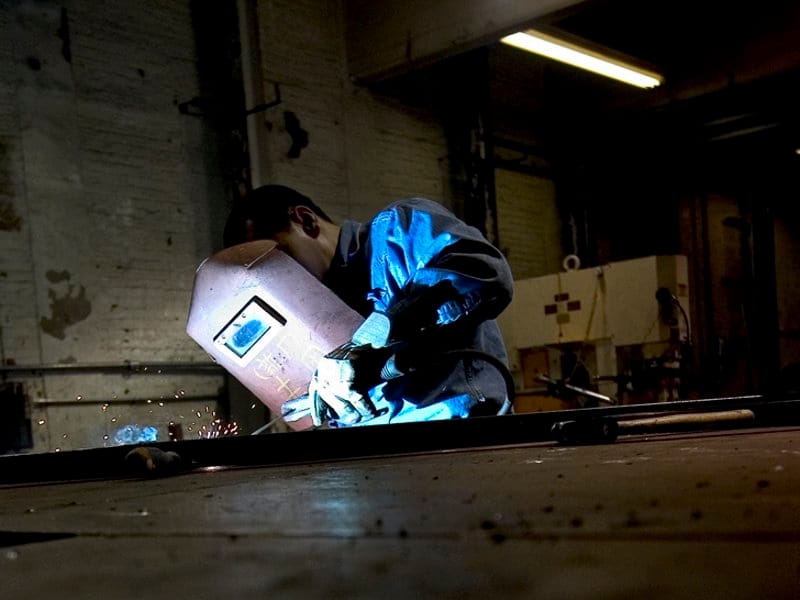 Skoro 300 radnika "na crno" inspekcija zatekla na jugu Srbije 9 Radnik ilustracija Flickr MamboZ