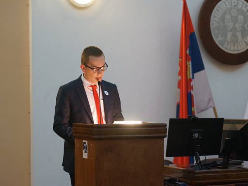 jovan milic foto fbnadjiraula