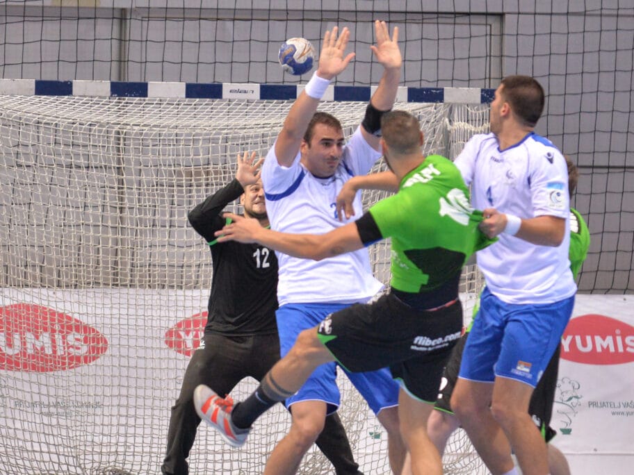 Šansu za prve bodove u SEHA ligi Železničar traži u Hrvatskoj 2 odbrana rk zeleznicar septembar 2018 foto jv vanja keser