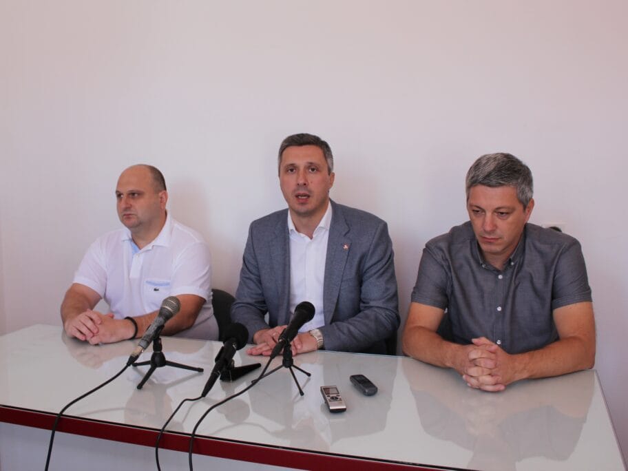 Bosko Obradovic dveri septembar 2018 foto Bojana Antic