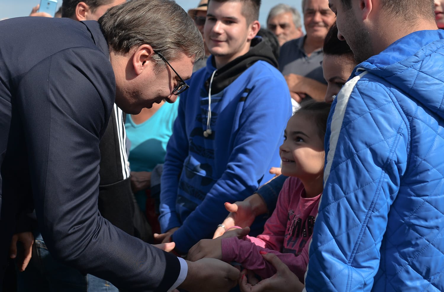 vucic i dete foto vanja keser