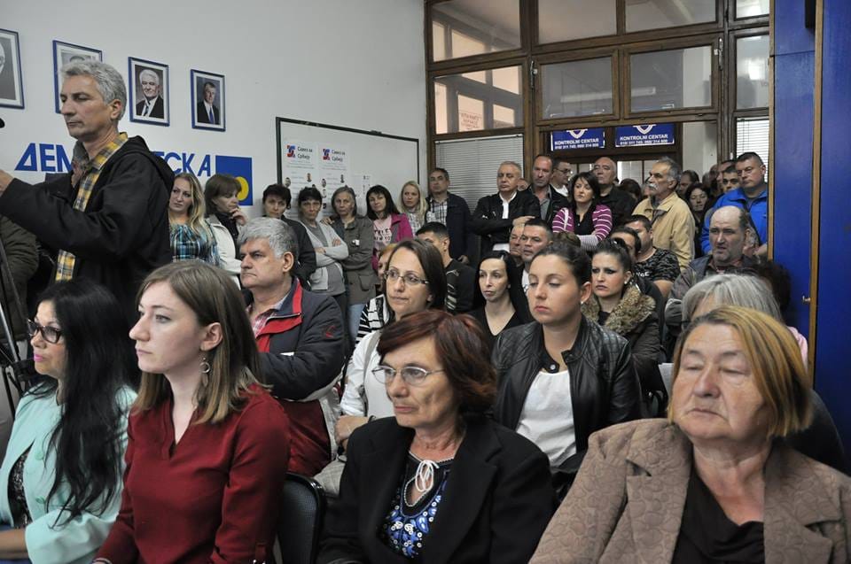 tribina Pirot foto Dveri Pirot