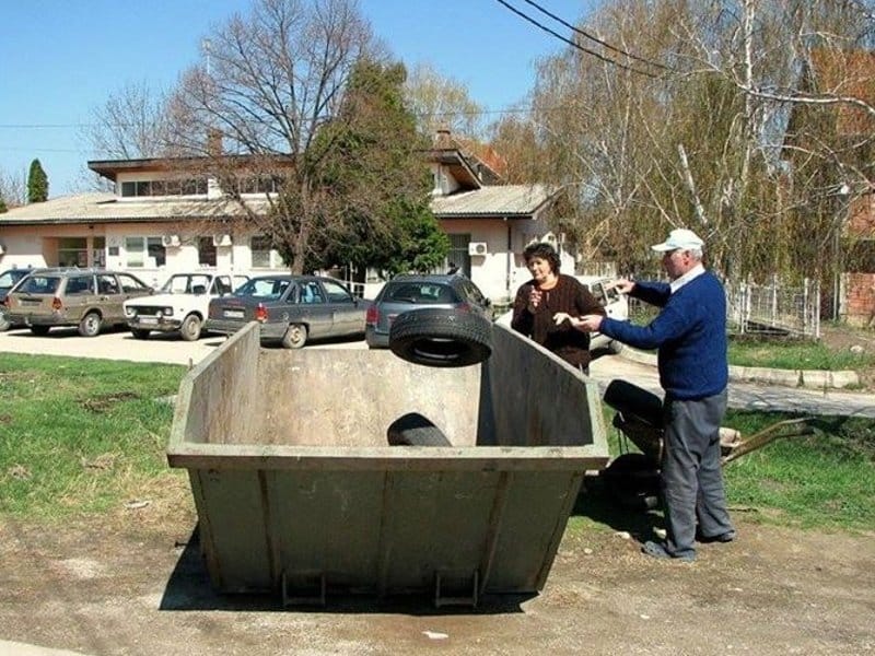 Medijana 10 kontejnera platila 2,4 miliona dinara, iz Pokreta SRCE ih optužuju za kriminal 9 800x600 kabasti otpad JKpM