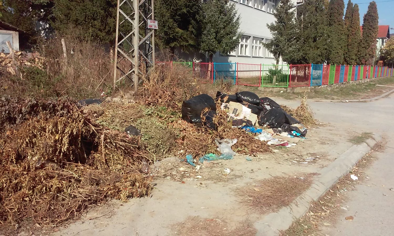 Deponija i kod vrtića