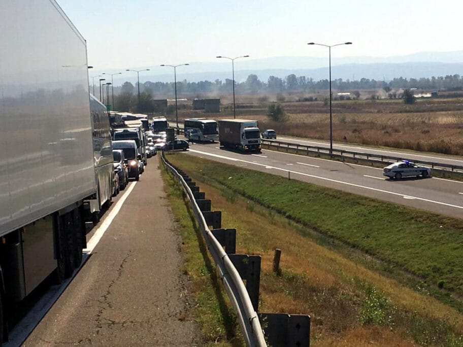 blokada auto put foto D P