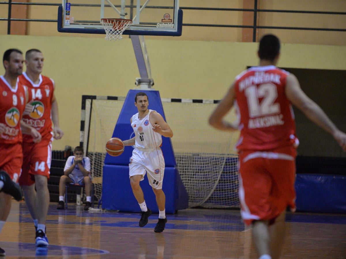 Bjelak sa 32 poena vodio Konstantin do treće pobede u Drugoj ligi 1 vladimir velickovic kk konstantin foto jv vanja keser