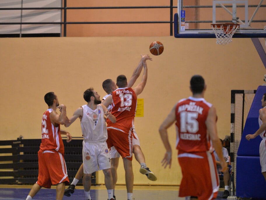 Druga košarkaška liga: Napredak bolji u južnjačkom derbiju 14 kosarka foto jv vanja keser