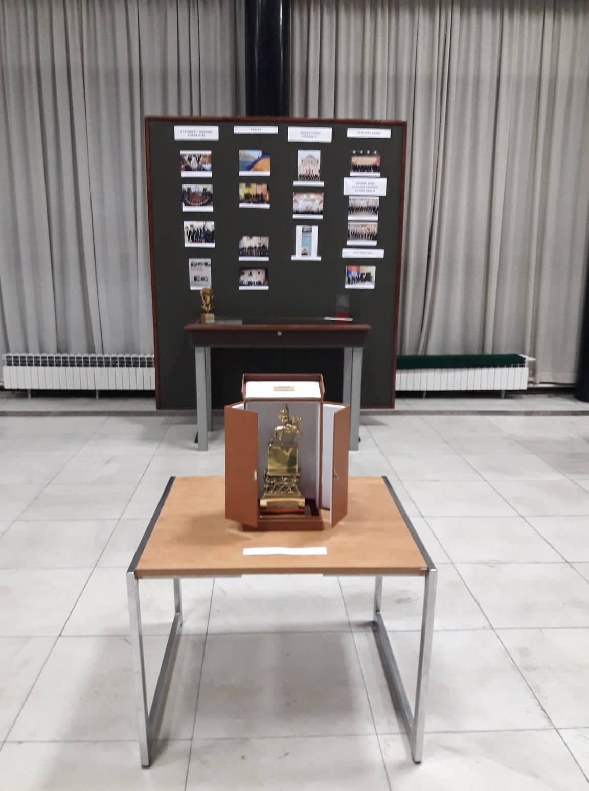 izloba-vokalna-grupa-konstantin,-foto-bs