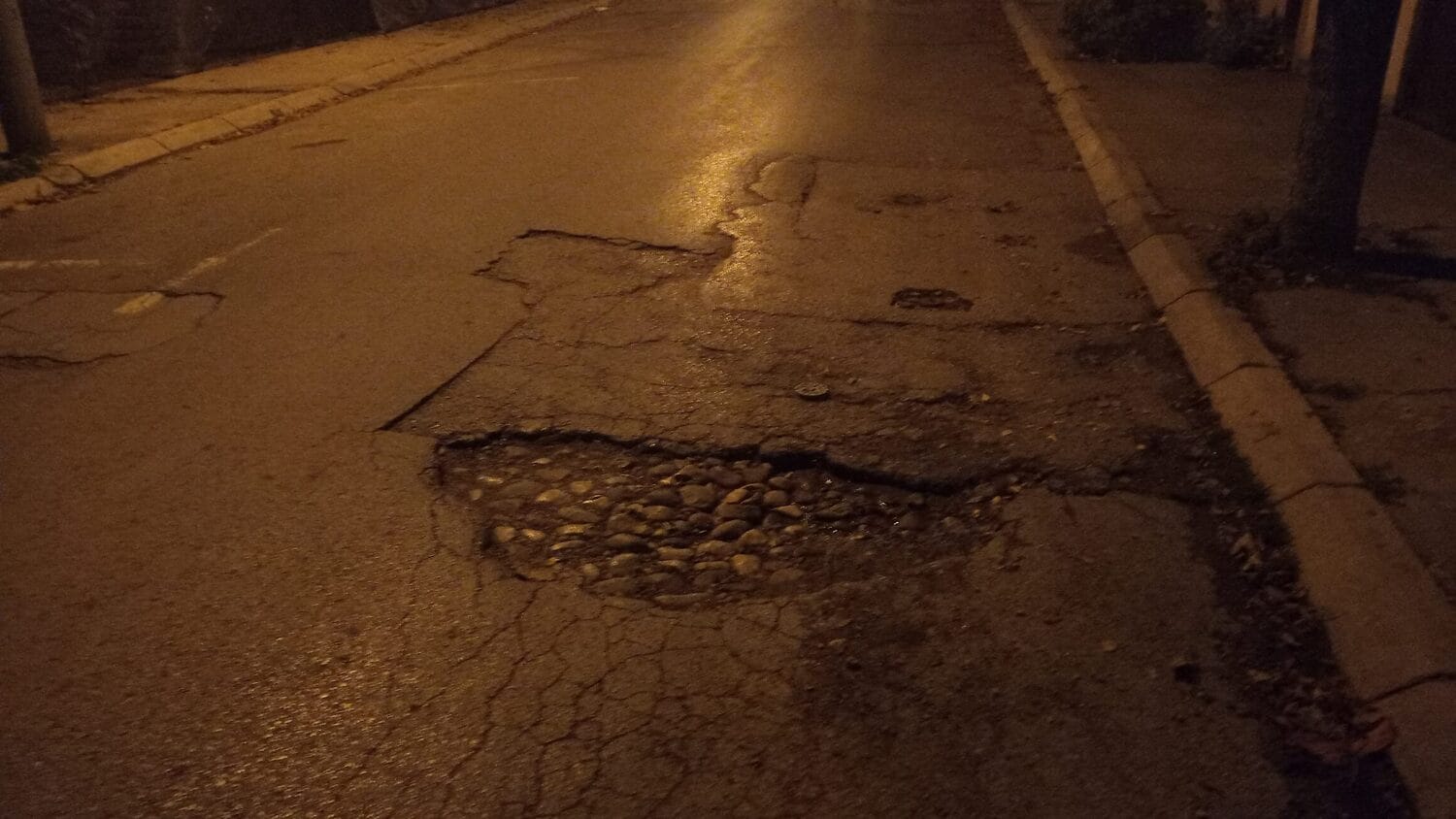 Udarna-rupa-Mačvanska-Prijavi-problem