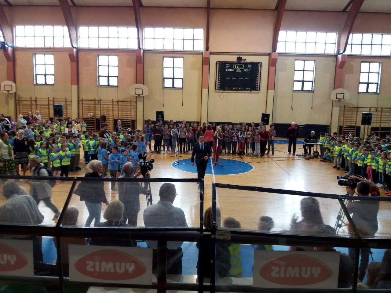 Uniforme prvaci2 foto Opstina Medijana