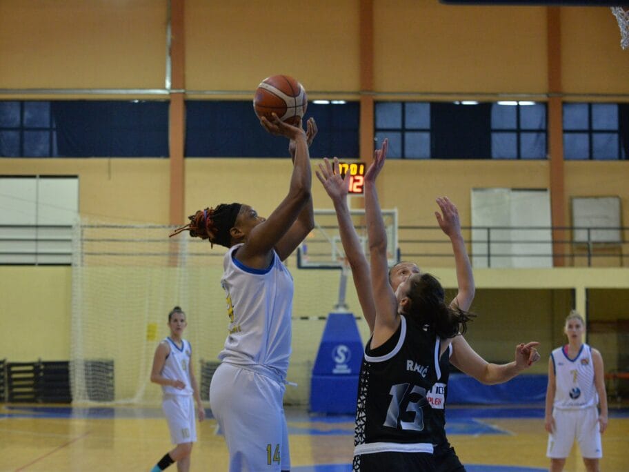 Student Partizan kosarka foto Vanja Keser